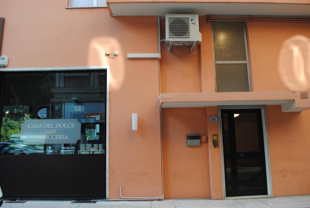 Dreaming Piazza Bra Rooms Verona Exterior foto